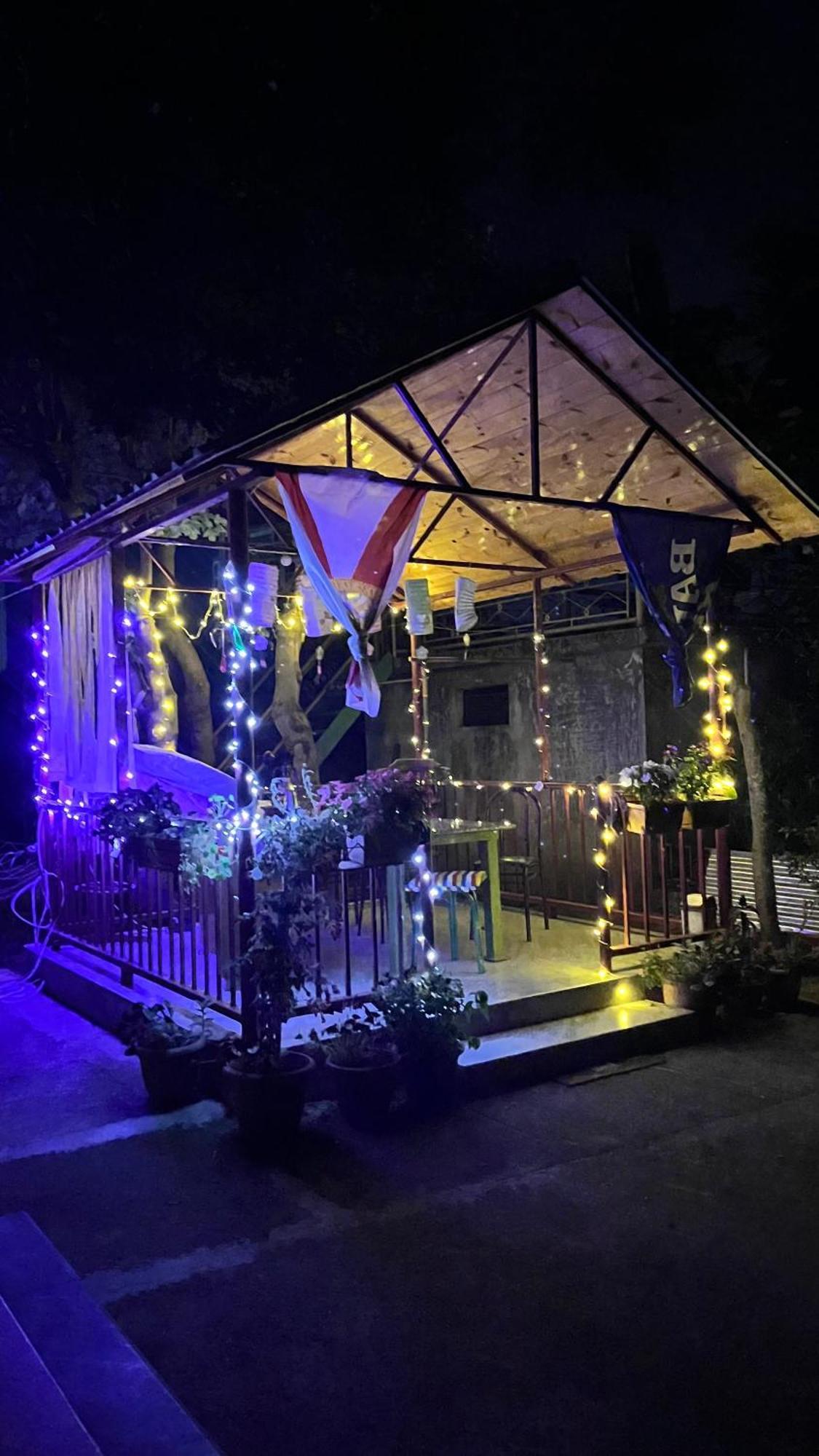 Dato'S Guesthouse Makhinjauri Εξωτερικό φωτογραφία